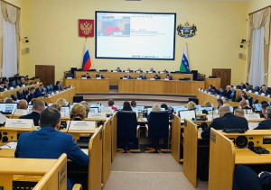 Тюменская областная Дума рассмотрела отчет об исполнении областного бюджета за первое полугодие 2026 года с учетом заключения Счетной палаты Тюменской области